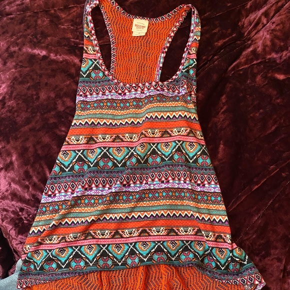 cute summer tank top open back - Picture 2 of 4